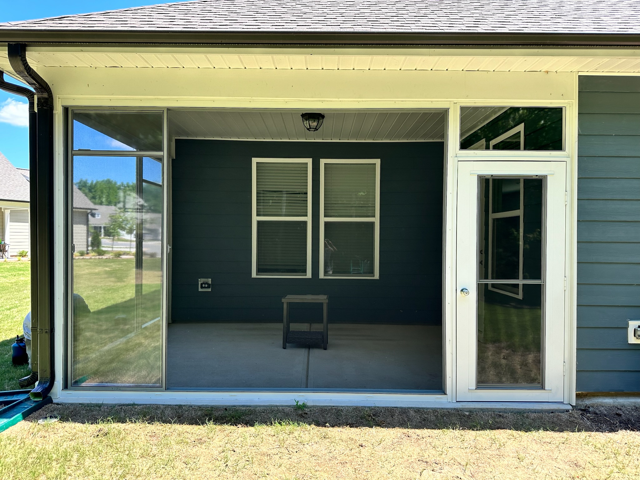 Eze-Breeze CD90 Cabana doors showing different vent-count configurations.