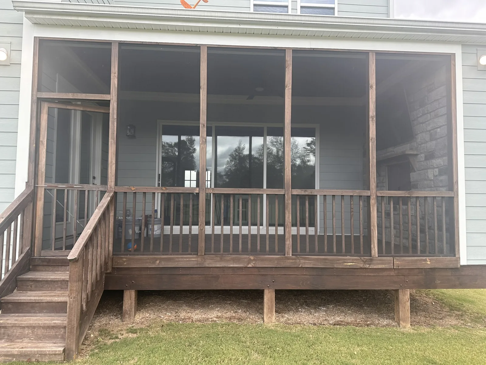 Overview photographs showing the porch details needed for a Best Screens estimate.